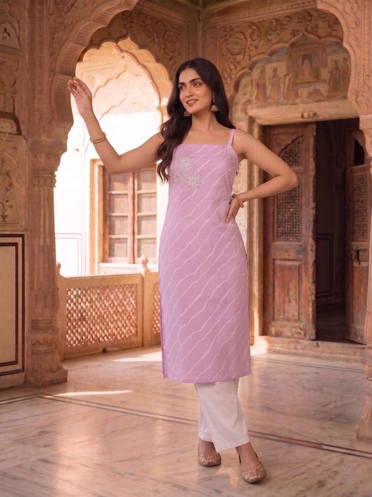 Women Leheriya Dyed Regular Thread Work Kurta with Trousers