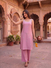 Women Ethnic Motifs Embroidered Regular Thread Work Kurta with Trousers