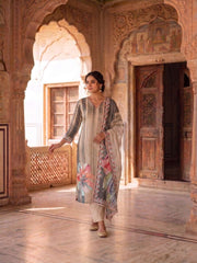 Women Floral Printed Regular Kurta with Trousers & With Dupatta