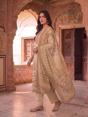 Women Floral Printed Regular Sequinned Kurta with Trousers & With Dupatta