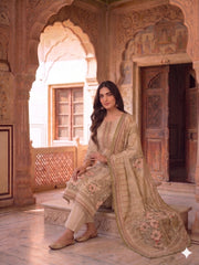 Women Floral Printed Regular Sequinned Kurta with Trousers & With Dupatta
