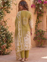 Women Floral Printed Regular Pure Silk Kurta with Trousers & With Dupatta