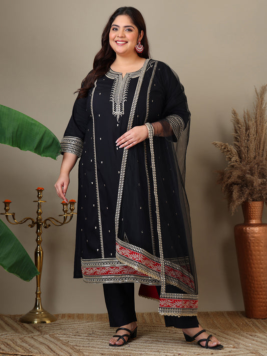 Women Plus Size Zari Embroidered Kurta with Trousers & Dupatta
