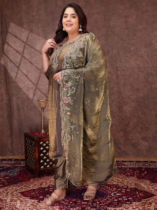 Women Floral Embroidered Regular Kurta with Trousers & With Dupatta