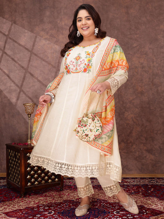 Women Floral Embroidered Thread Work Anarkali Kurta with Trousers & Dupatta