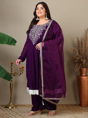 Women Plus Size Yoke Design Regular Thread Work Kurta with Palazzos & Dupatta