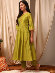 Women Green Thread Work Anarkali Kurta