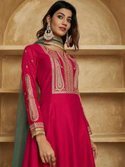 Paisley Yoke Design Regular Pure Silk Kurta with Palazzos & Dupatta