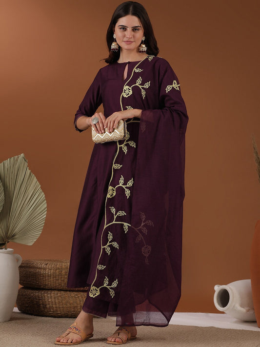 Mauve Floral Thread Embroidered Straight Kurta With Trouser & Dupatta