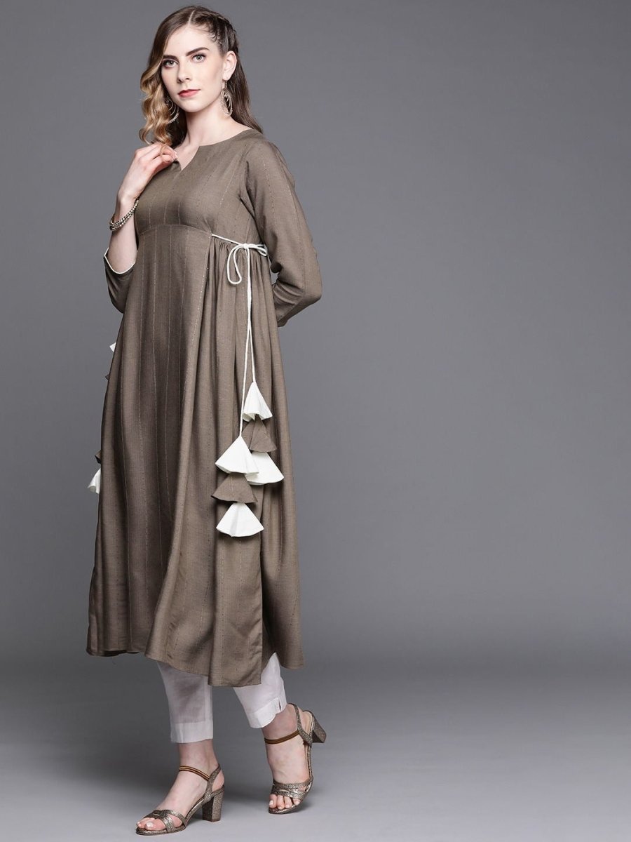 Beige Self Design Sequinned Embroidered Kurta - Inddus.com