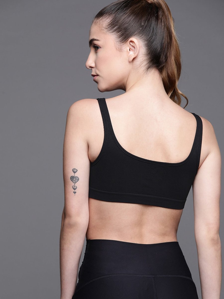 BLACK NON WIRED NON PADDED SPORT BRA - Inddus.com