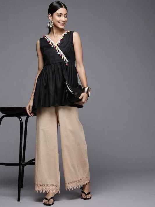 Black Solid Tunic - Inddus.com