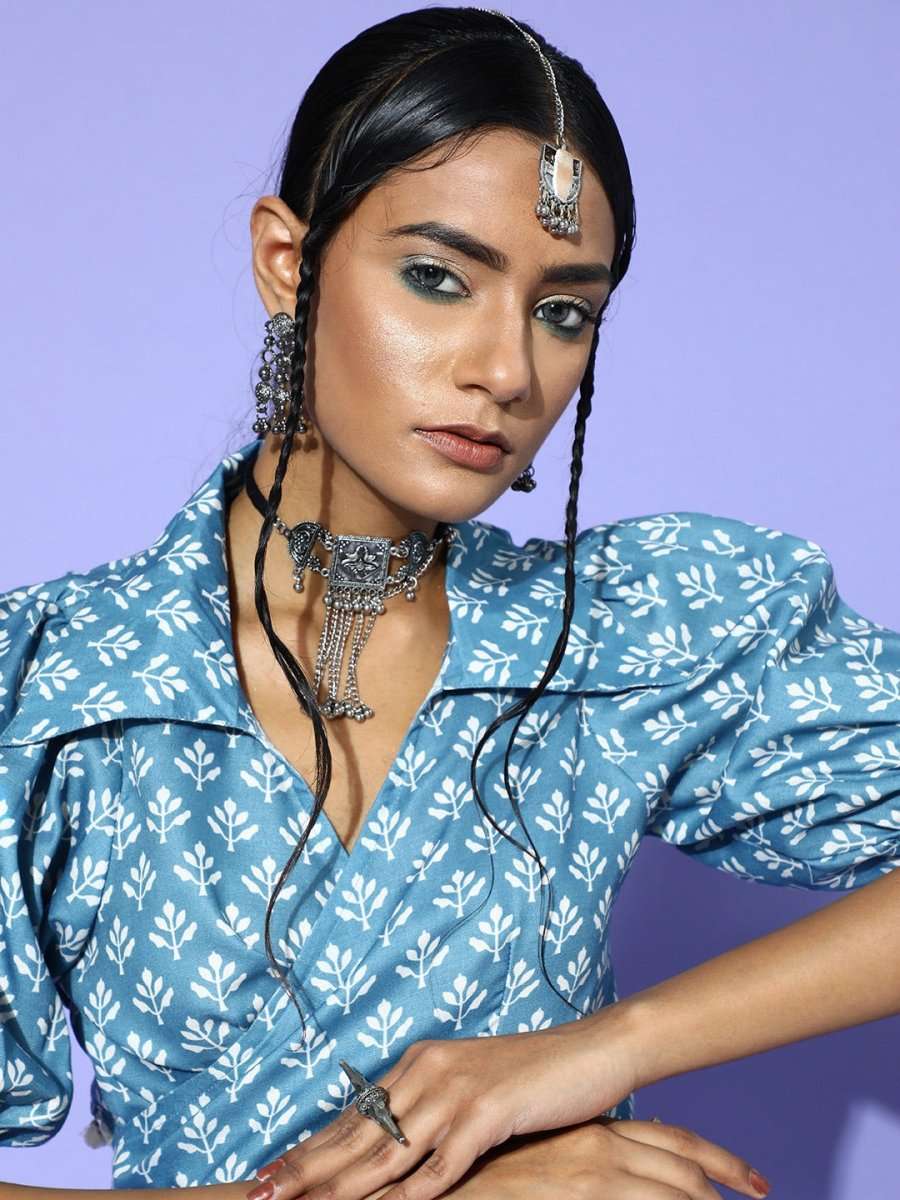 Blue Cotton Blend Printed Crop Top - Inddus.com