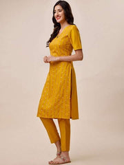 Ethnic Embroidered V-Neck Thread Work Kurta With Trousers - Inddus.com