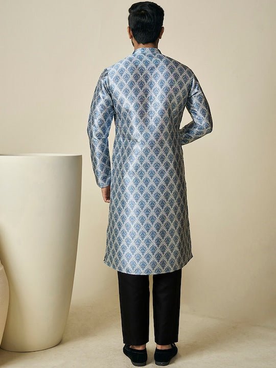 Ethnic Motif Printed Straight Kurta - Inddus.com