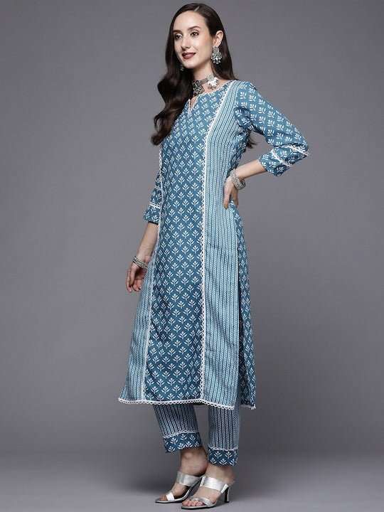 Ethnic Motifs Floral Printed Kurta with Trousers - Inddus.com