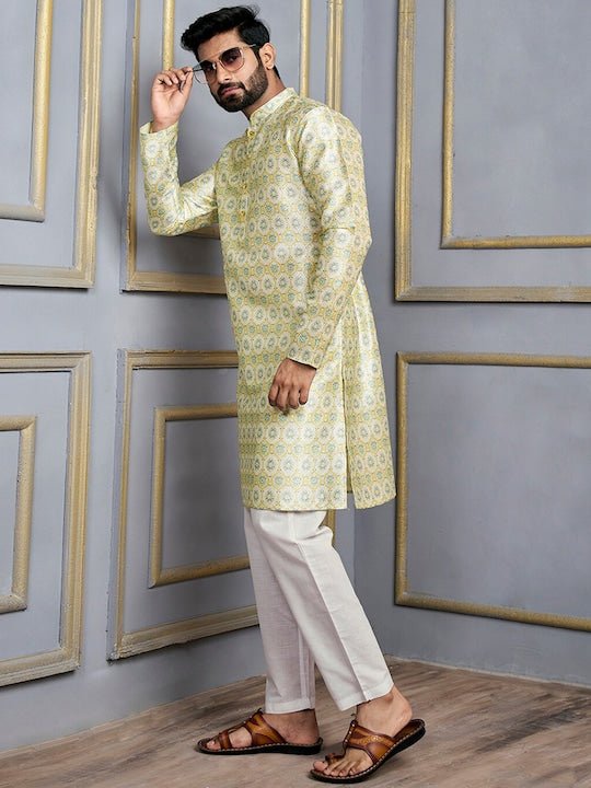 Ethnic Motifs Printed Mandarin Collar Kurta - Inddus.com
