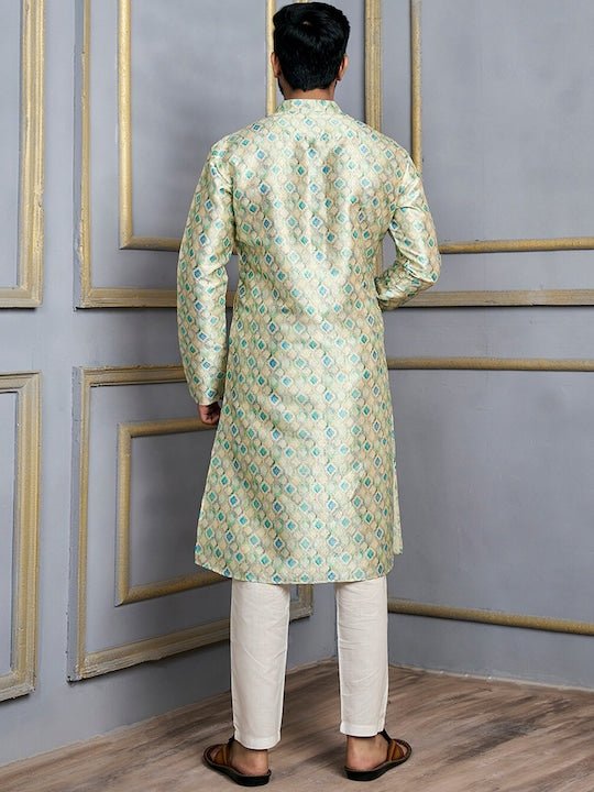 Ethnic Motifs Printed Mandarin Collar Kurta - Inddus.com