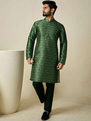Ethnic Motifs Printed Mandarin Collar Kurta - Inddus.com