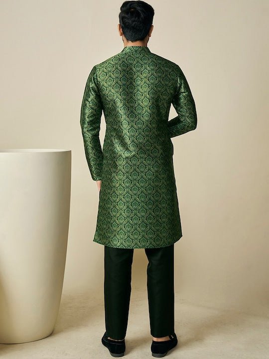 Ethnic Motifs Printed Mandarin Collar Kurta - Inddus.com