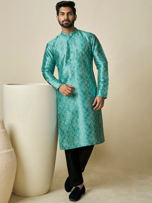 Ethnic Motifs Printed Mandarin Collar Kurta - Inddus.com