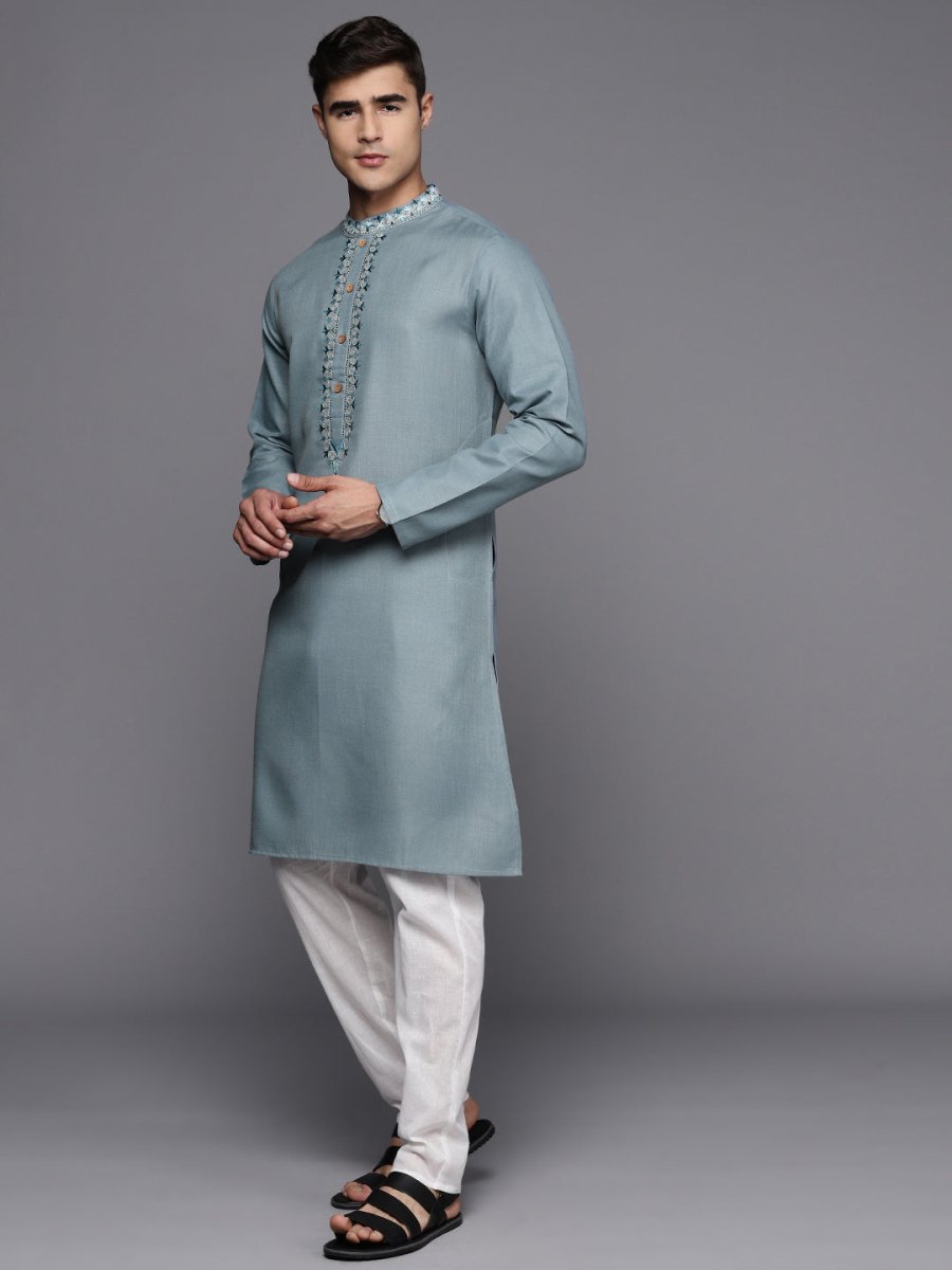 Ethnic Motifs Yoke Design Linen Blend Thread Work Kurta - Inddus.com