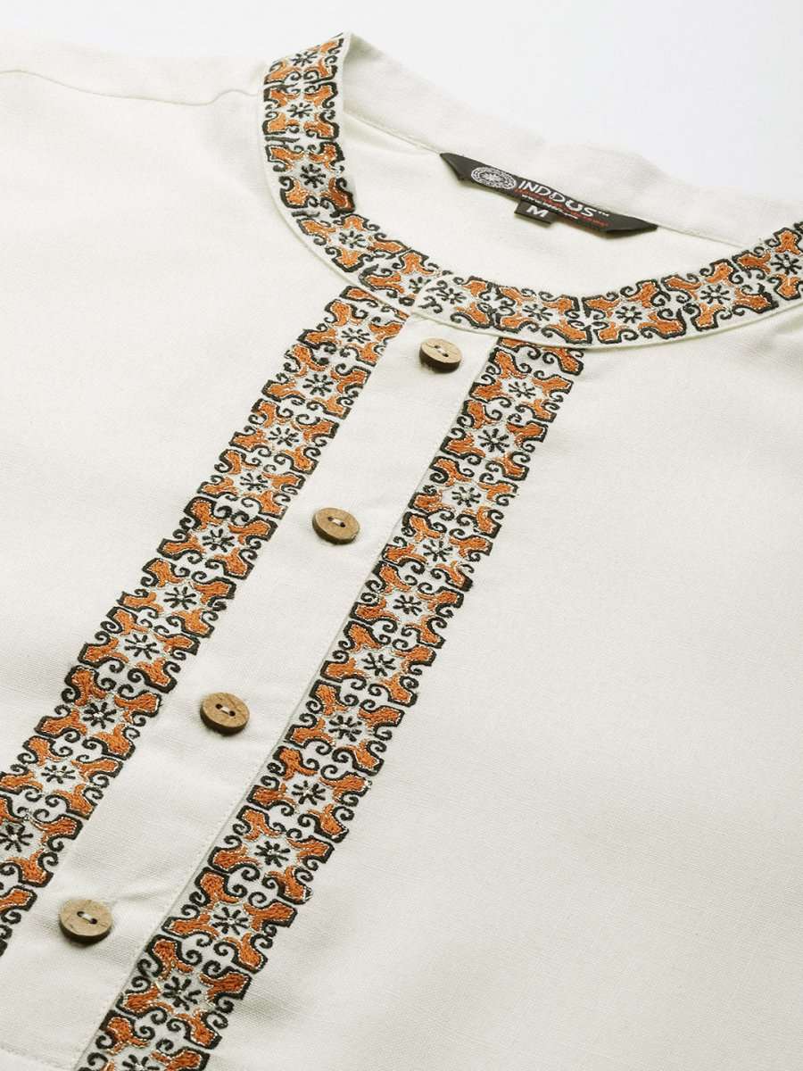 Ethnic Motifs Yoke Design Linen Blend Thread Work Kurta - Inddus.com