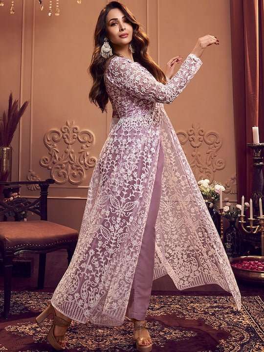 Floral Embroidered Keyhole Neck Long Sleeve High Slit Thread Work Kurta Set - Inddus.com