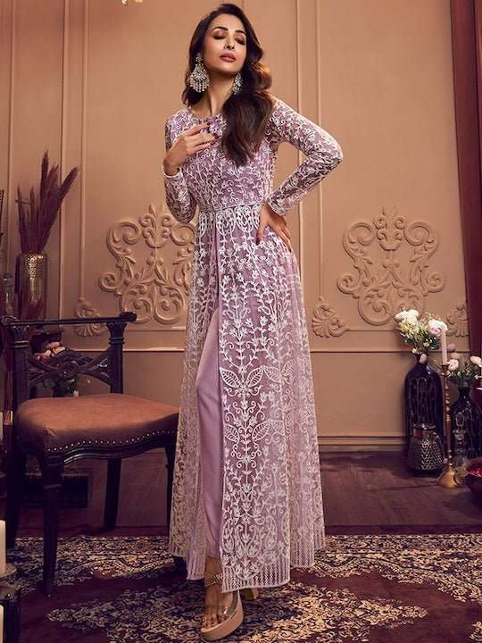 Floral Embroidered Keyhole Neck Long Sleeve High Slit Thread Work Kurta Set - Inddus.com