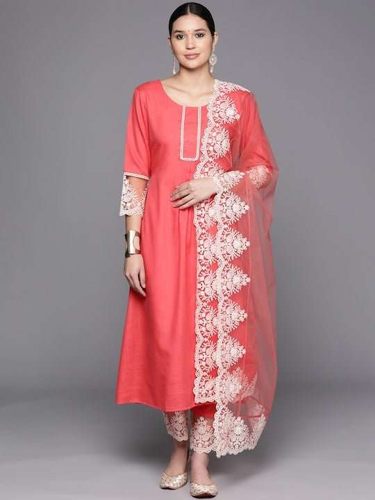 Floral Embroidered Pleated Thread Work Kurta With Trousers & Dupatta - Inddus.com