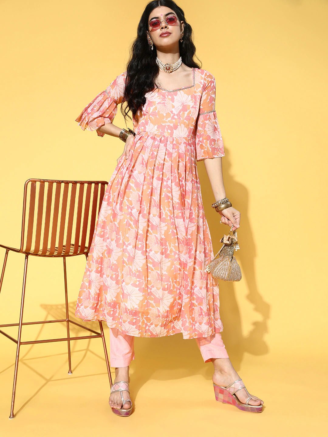 Floral Poly Chiffon Nuovo Sleeves Kurta Set - Inddus.com