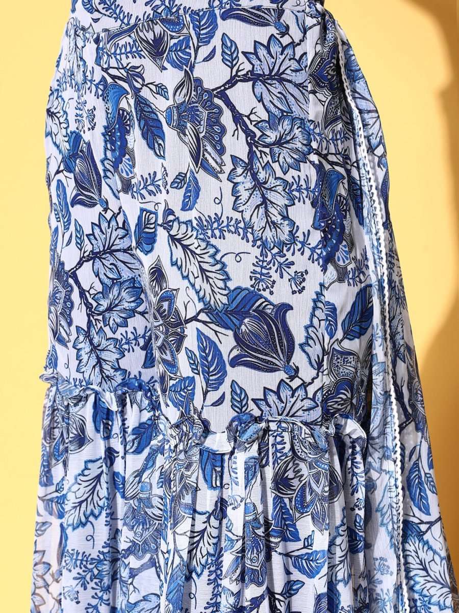 Floral Saree with Printed border - Inddus.com