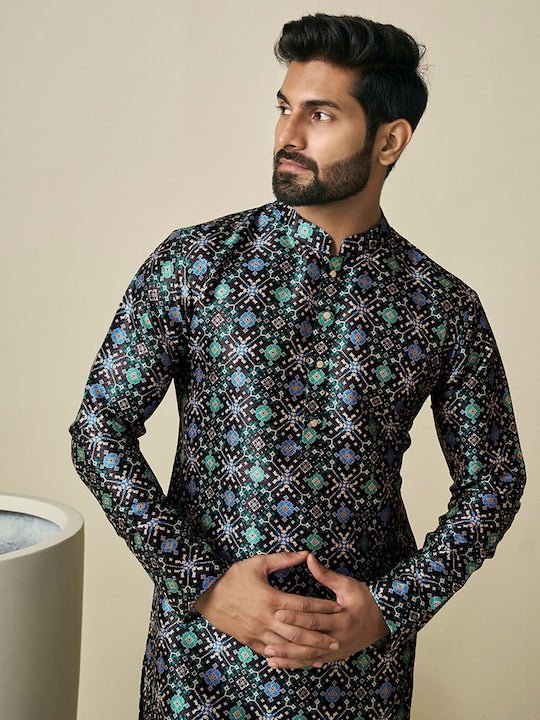 Geometric Woven Design Mandarin Collar Regular Kurta - Inddus.com