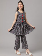 Girls Floral Printed Regular Kurti with Trousers - Inddus.com