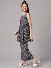Girls Floral Printed Regular Kurti with Trousers - Inddus.com