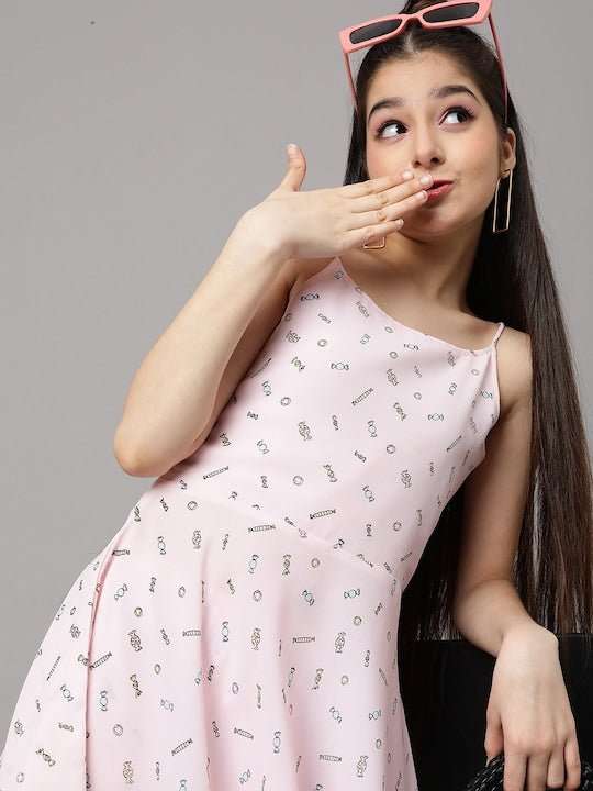 Girls Quirkey Printed Shoulder Strap A-Line Kurta with Sharara - Inddus.com