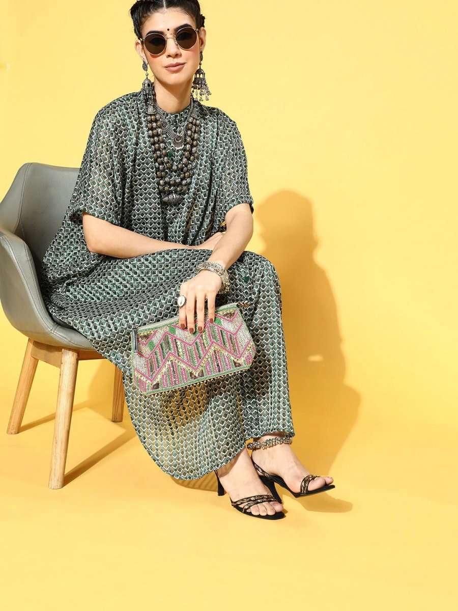 Green Polyester Partywear Geometric Dresses - Inddus.com