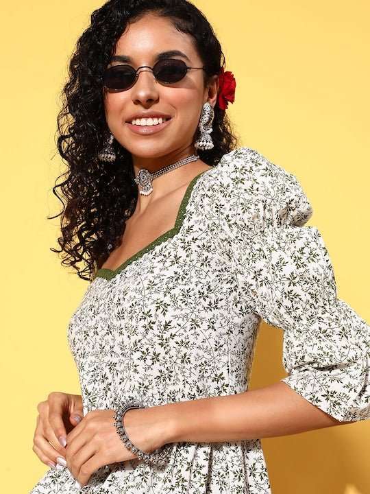 Green & White Floral Print Sweetheart Neck Puff Sleeves Maxi Dress - Inddus.com