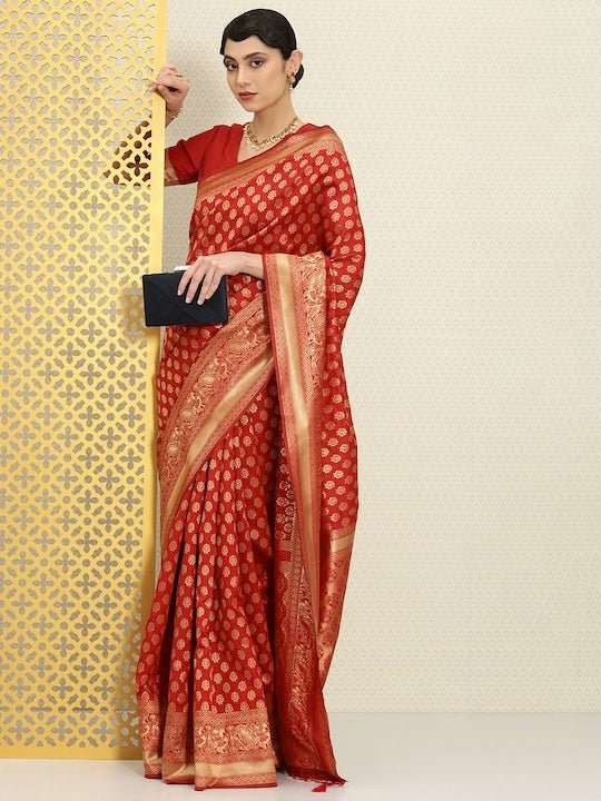 Magenta & Pink Ethnic Motifs Zari Silk Blend Saree