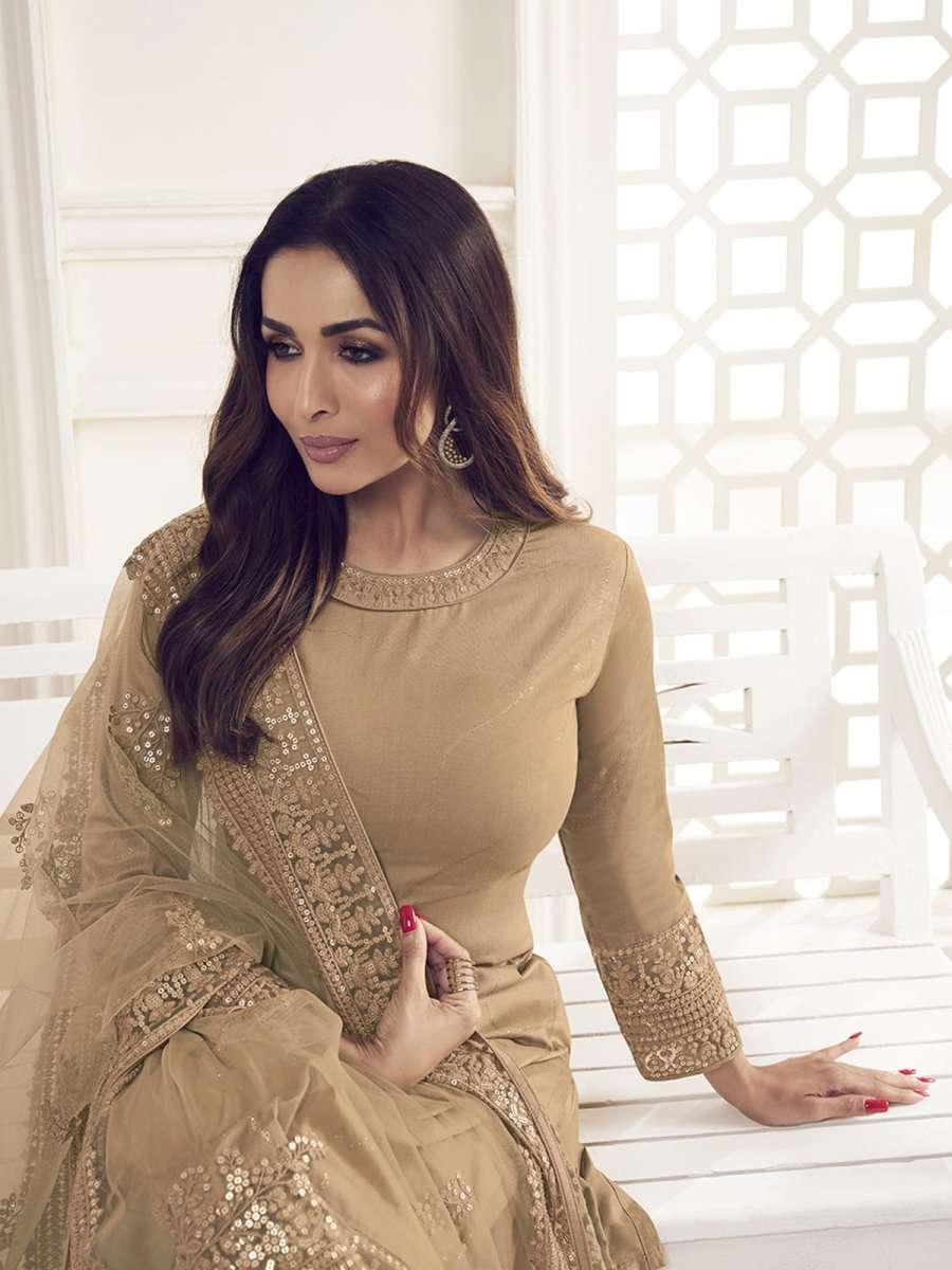 Malaika Arora Beige Floral Thread and Sequines Embroidered Kurta Set - Inddus.com
