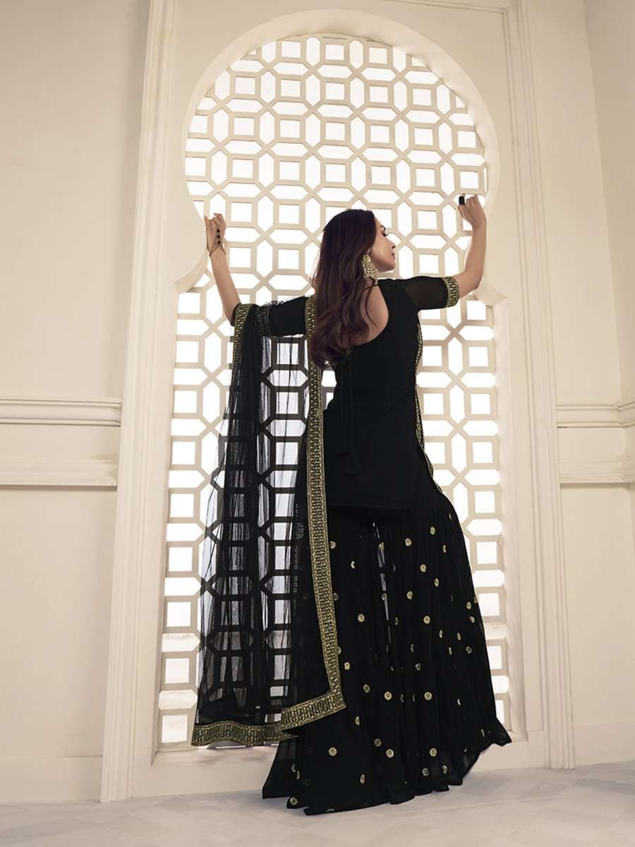 Malaika Arora Black Floral Zari Sequines Embroidered Kurta Set - Inddus.com