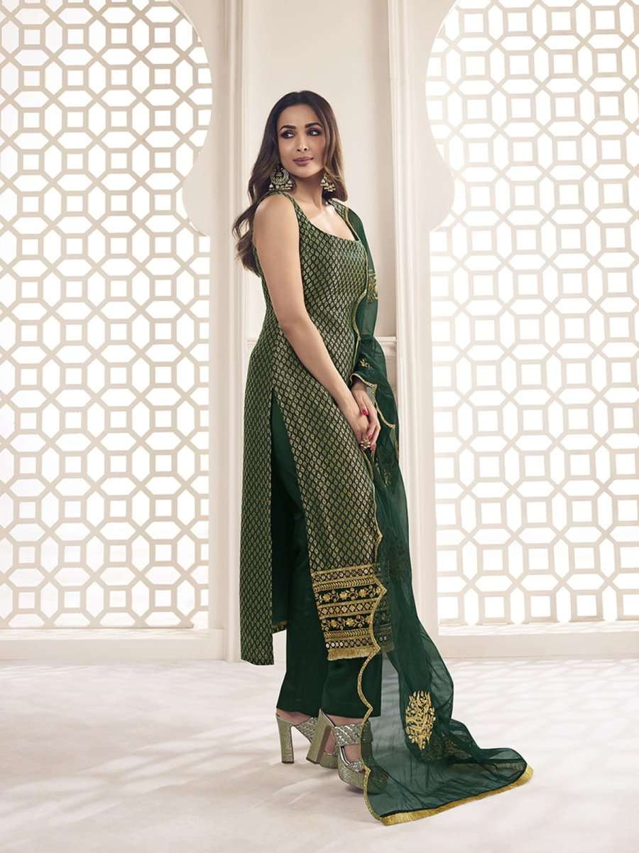 Malaika Arora Bottle Green Zari Woven Embroidered Stright Kurta Set - Inddus.com