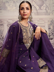 Malaika Arora Floral Yoke Design Round Neck Sequins Chanderi Cotton Kurta Set With Dupatta - Inddus.com