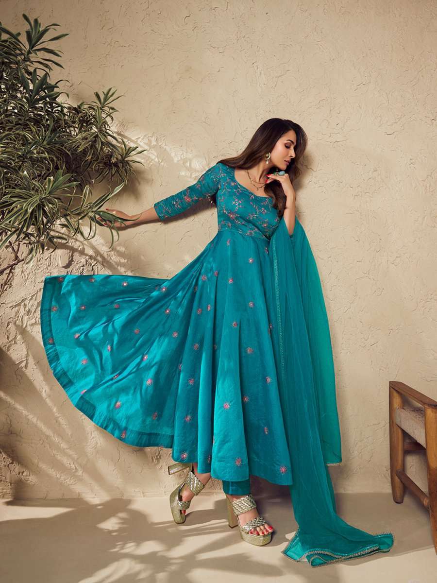 Malaika Arora Turquoise Blue Multi Thread and Sequines Embroidered Anarkali Kurta Set - Inddus.com