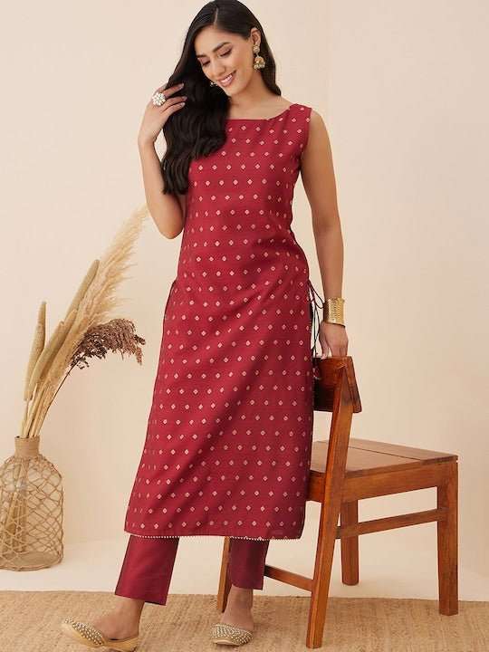 Maroon Ethnic Motif Woven Design Straight Kurta with Trousers - Inddus.com