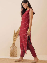 Maroon Ethnic Motif Woven Design Straight Kurta with Trousers - Inddus.com