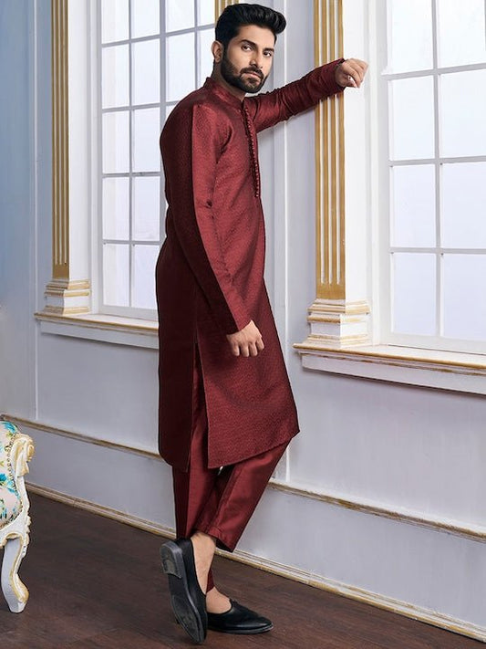 Maroon Ethnic Motifs Woven Design Kurta with Trousers - Inddus.com