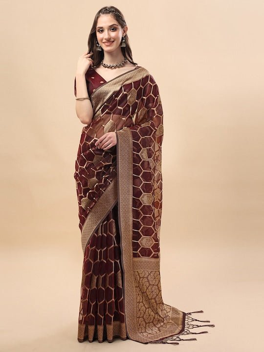 Maroon & Gold-Toned Organza Saree with Blouse Piece
