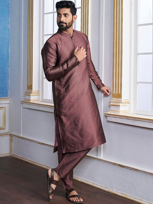 Mauve Mandarin Collar Ethnic Motifs Kurta with Trousers - Inddus.com