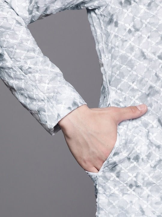 Men Ethnic Motifs Embroidered Thread Work Kurta - Inddus.com